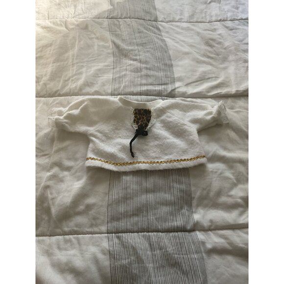 Baby Leopard-Trimmed White Top With Gold Chain Embroidery Doll Clothing - Picture 1 of 5